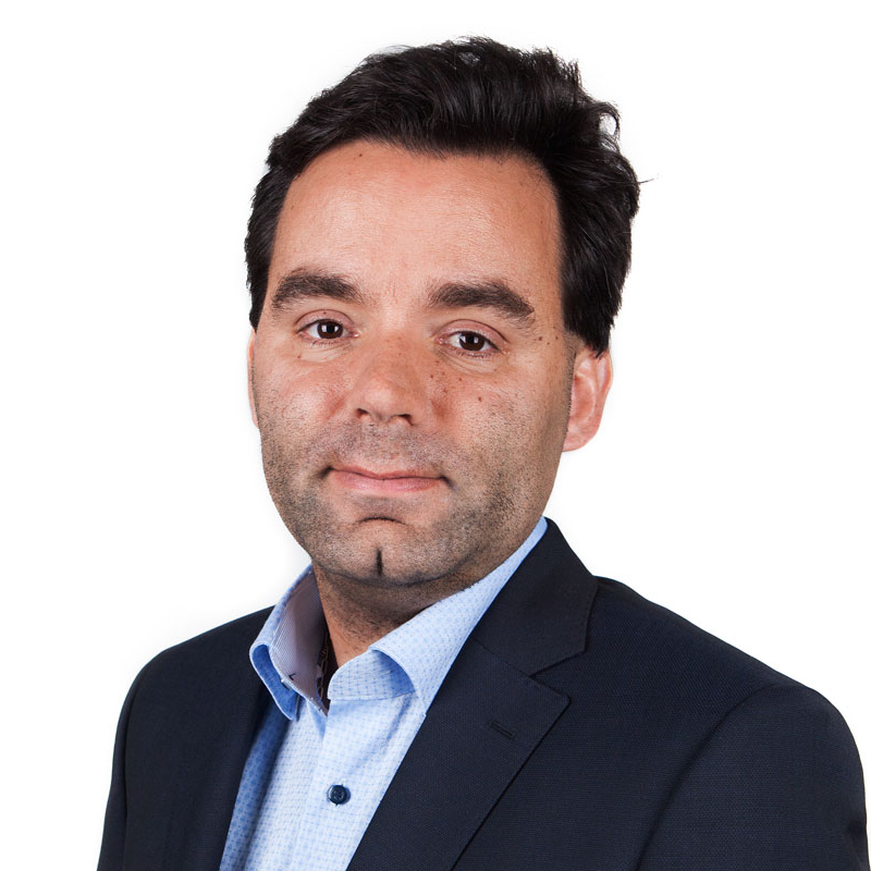profier-fawzi Fawzi Salih, Kennis Express